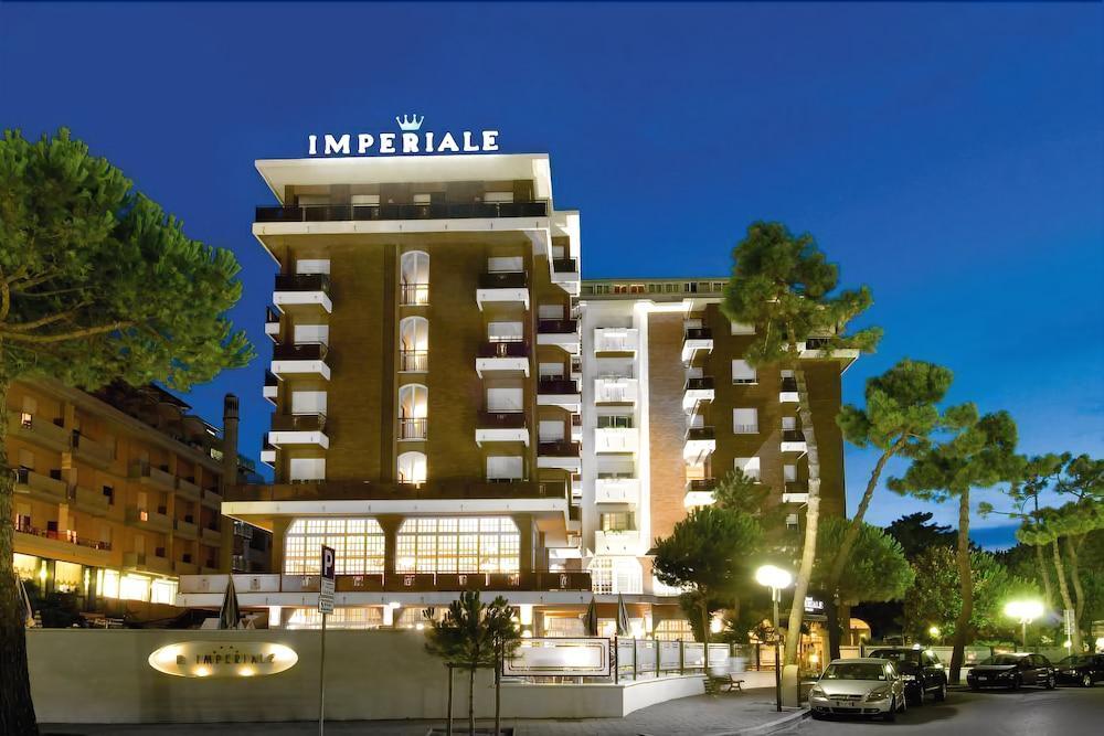 Hotel Imperiale Milano Marittima Bagian luar foto