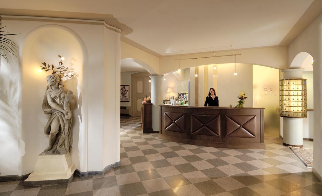 Hotel Imperiale Milano Marittima Bagian luar foto
